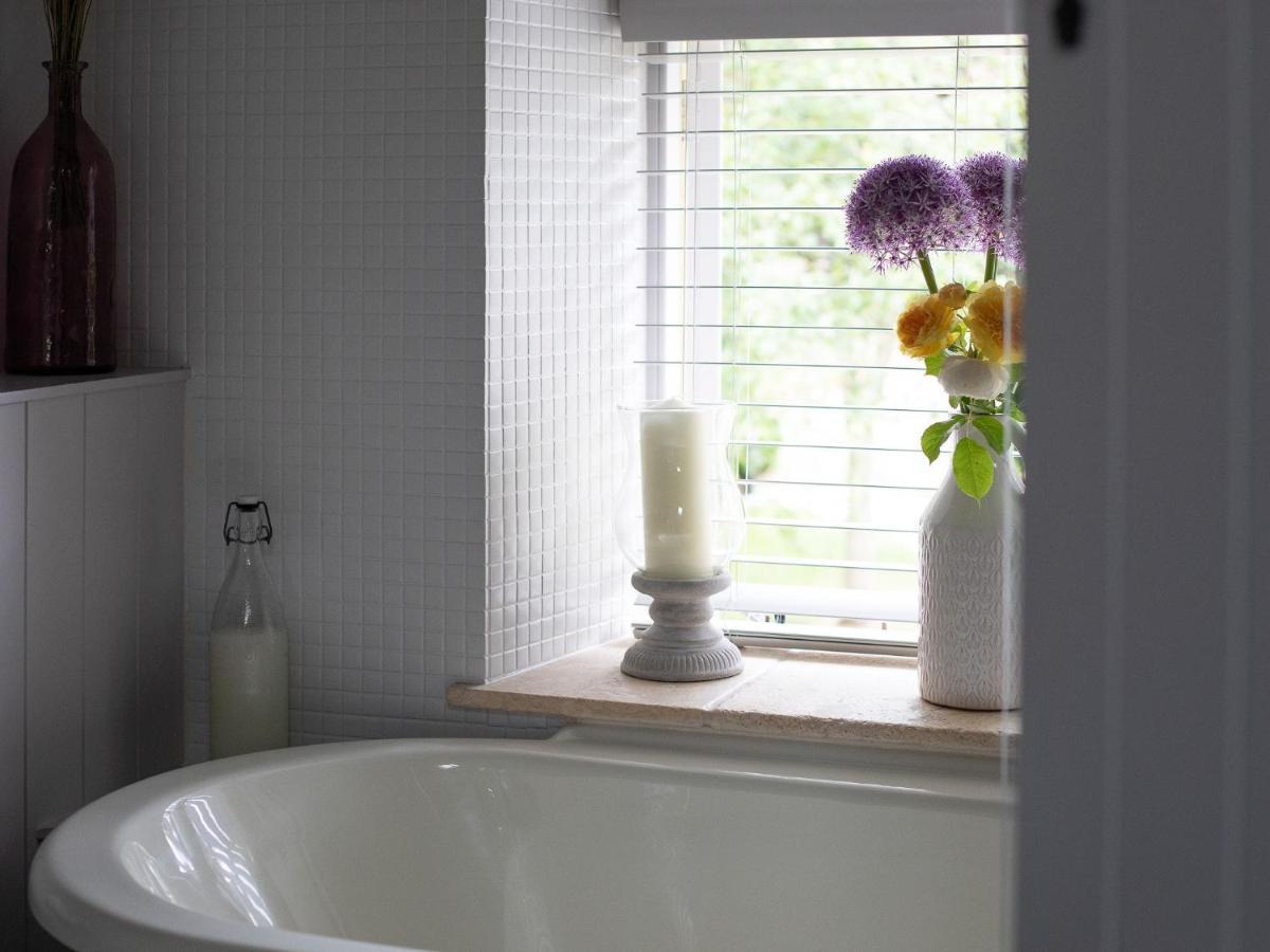 Climbing Rose Cottage - Dog Friendly - Peaceful Cotswold Cottage Adlestrop Exterior photo