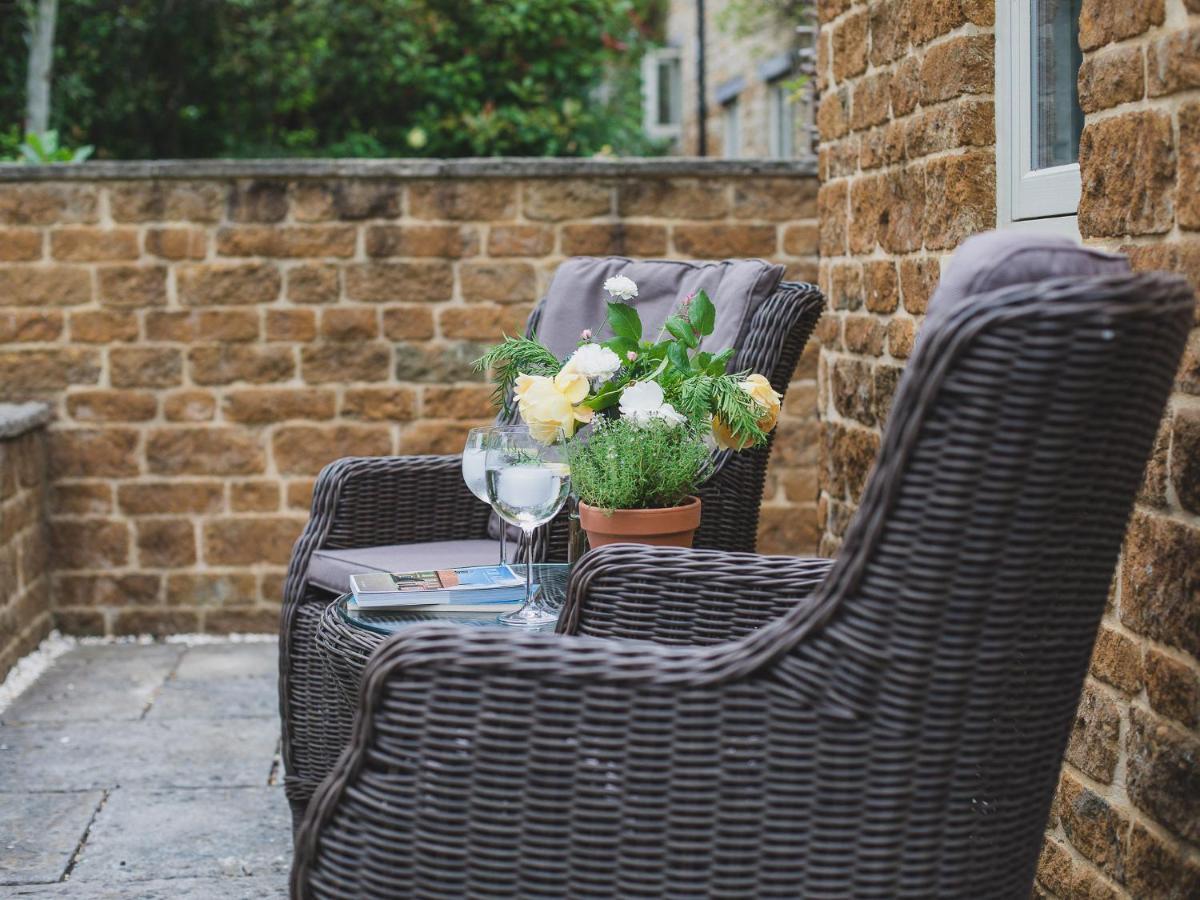 Climbing Rose Cottage - Dog Friendly - Peaceful Cotswold Cottage Adlestrop Exterior photo